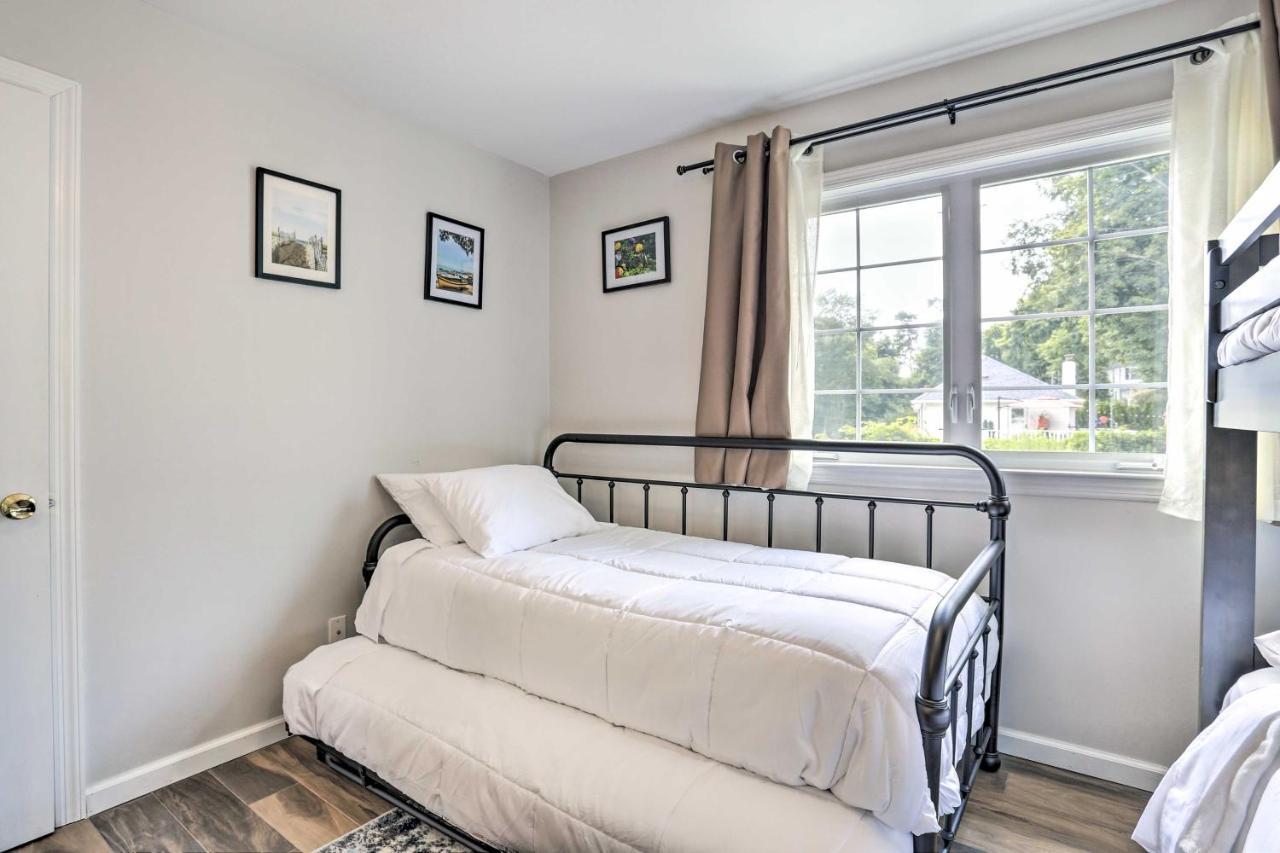 Ideally Located Glen Cove Apartment! Eksteriør billede